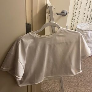 cropped white tee